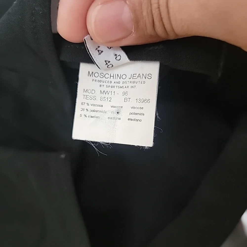 Moschino Size 10 Black A-Line Skirt Minimalist Designer Women's Business